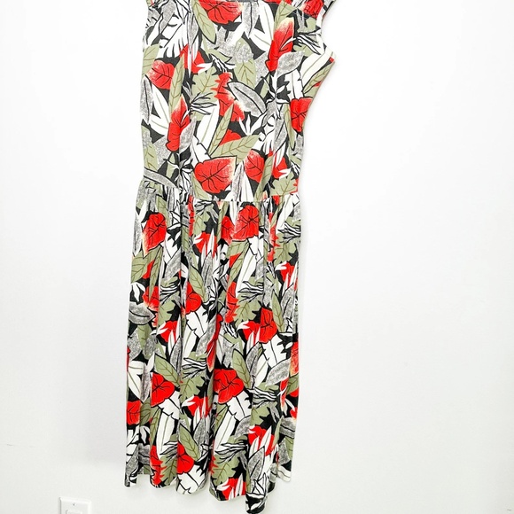 Vintage Jane Singer Floral Dress with Ruche Hip detailing | SIZE SMALL - Picture 3 of 8